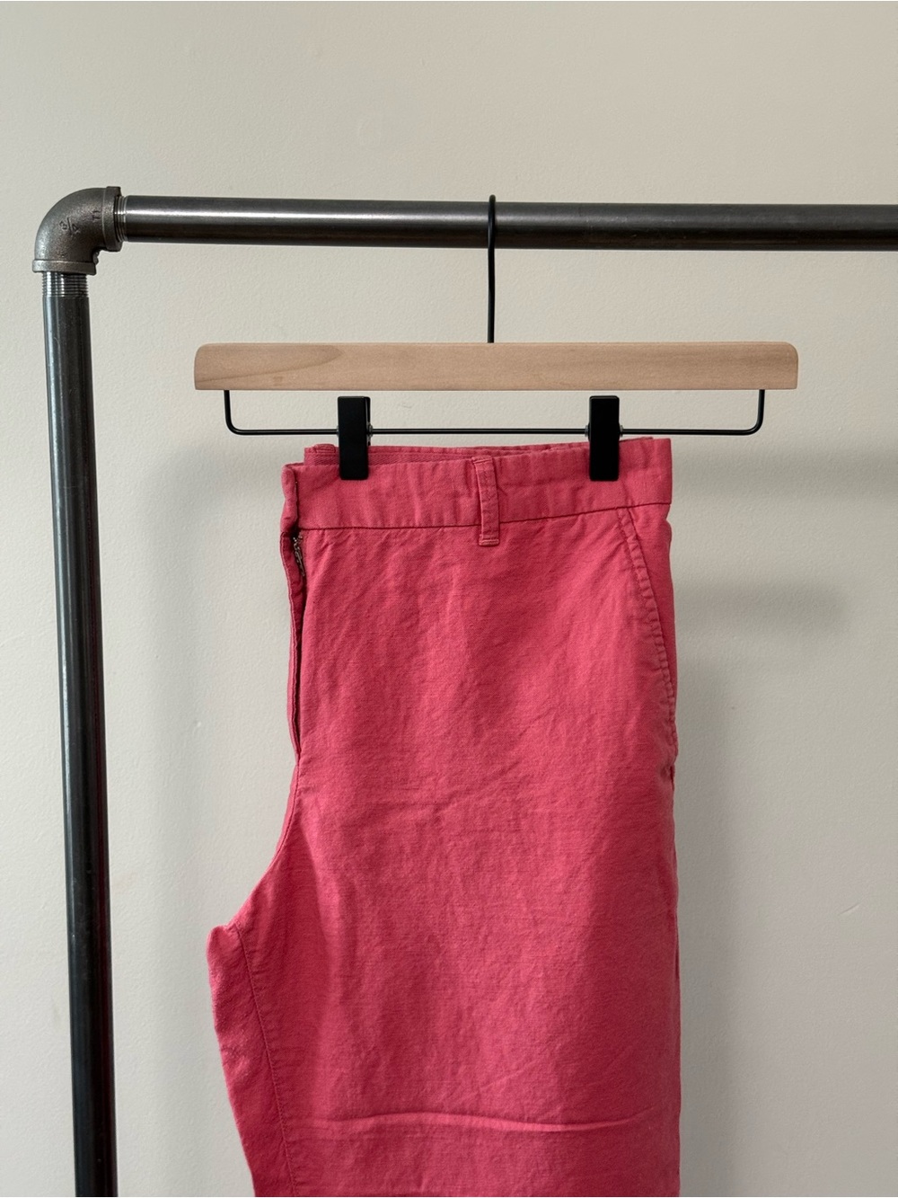 Women’s GAP Broken-In Straight Coral Pink Khaki Pants